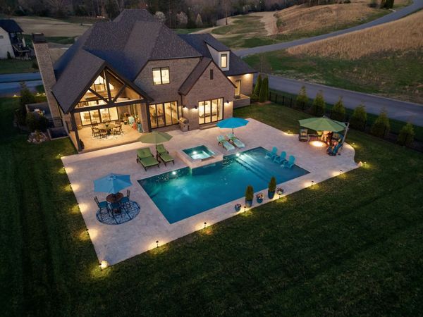 250 Bower Ct, Lenoir City, TN 37772