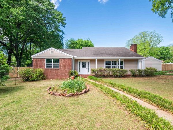 1411 11th Avenue SE, Decatur, AL 35601