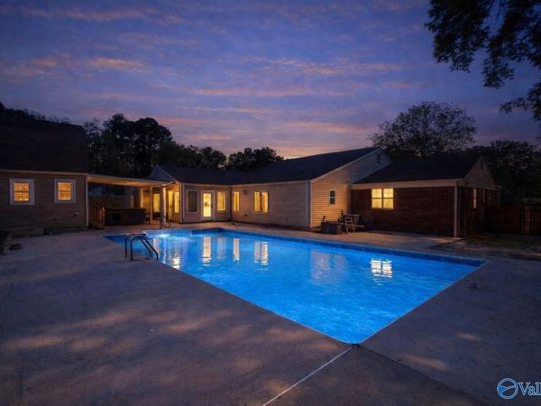 1411 11th Avenue SE, Decatur, AL 35601