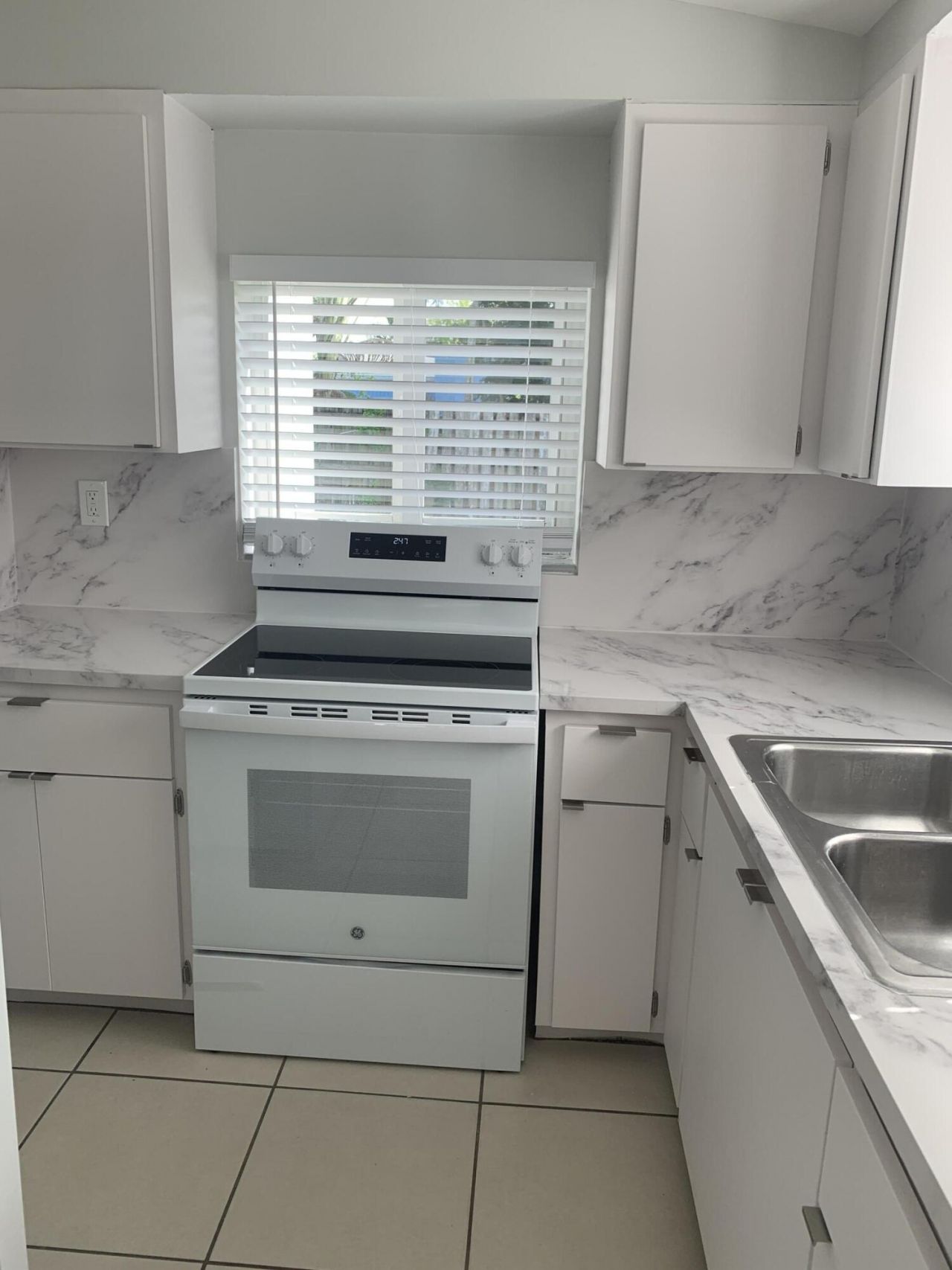 3540 SW 14th Street, Fort Lauderdale, FL 33312 Photo