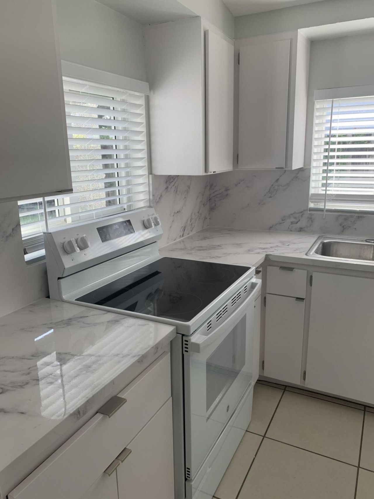 3540 SW 14th Street, Fort Lauderdale, FL 33312 Photo