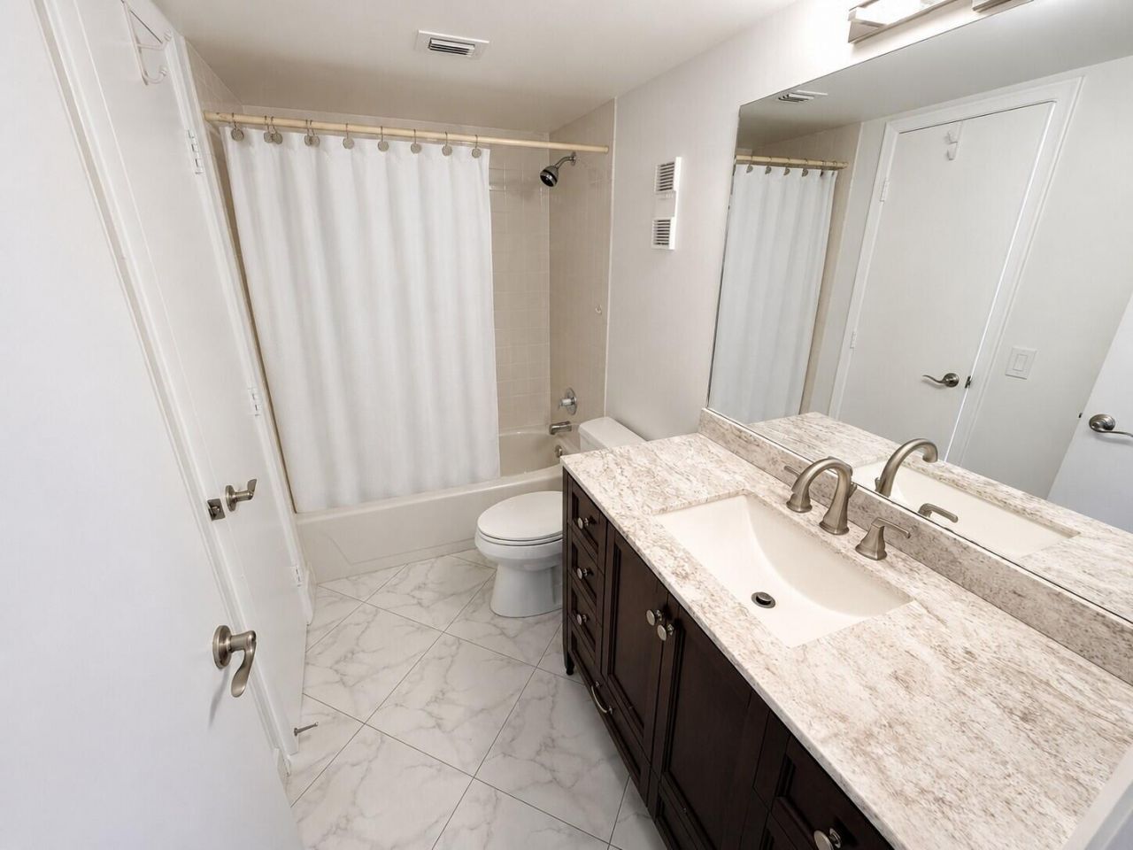7076 Huntington Lane, Unit 608, Delray Beach, FL 33446 Photo