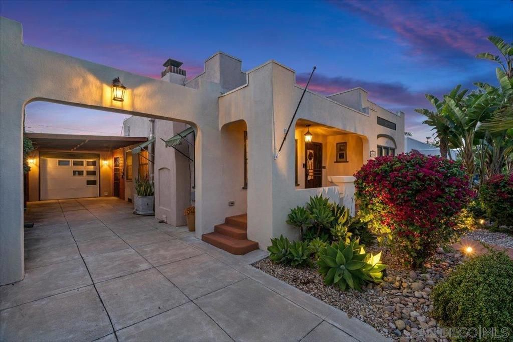 4544 Kensington Dr, San Diego, CA 92116 Main Photo