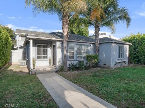 6730 Balboa Boulevard , Van Nuys, CA 91406