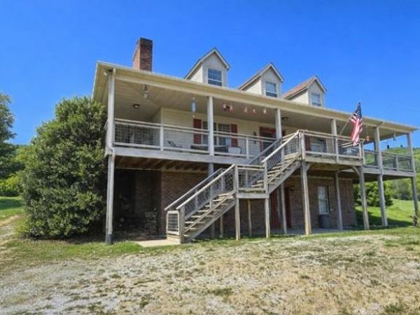 2120 Green Mountain Rd., Cookeville, TN 38506