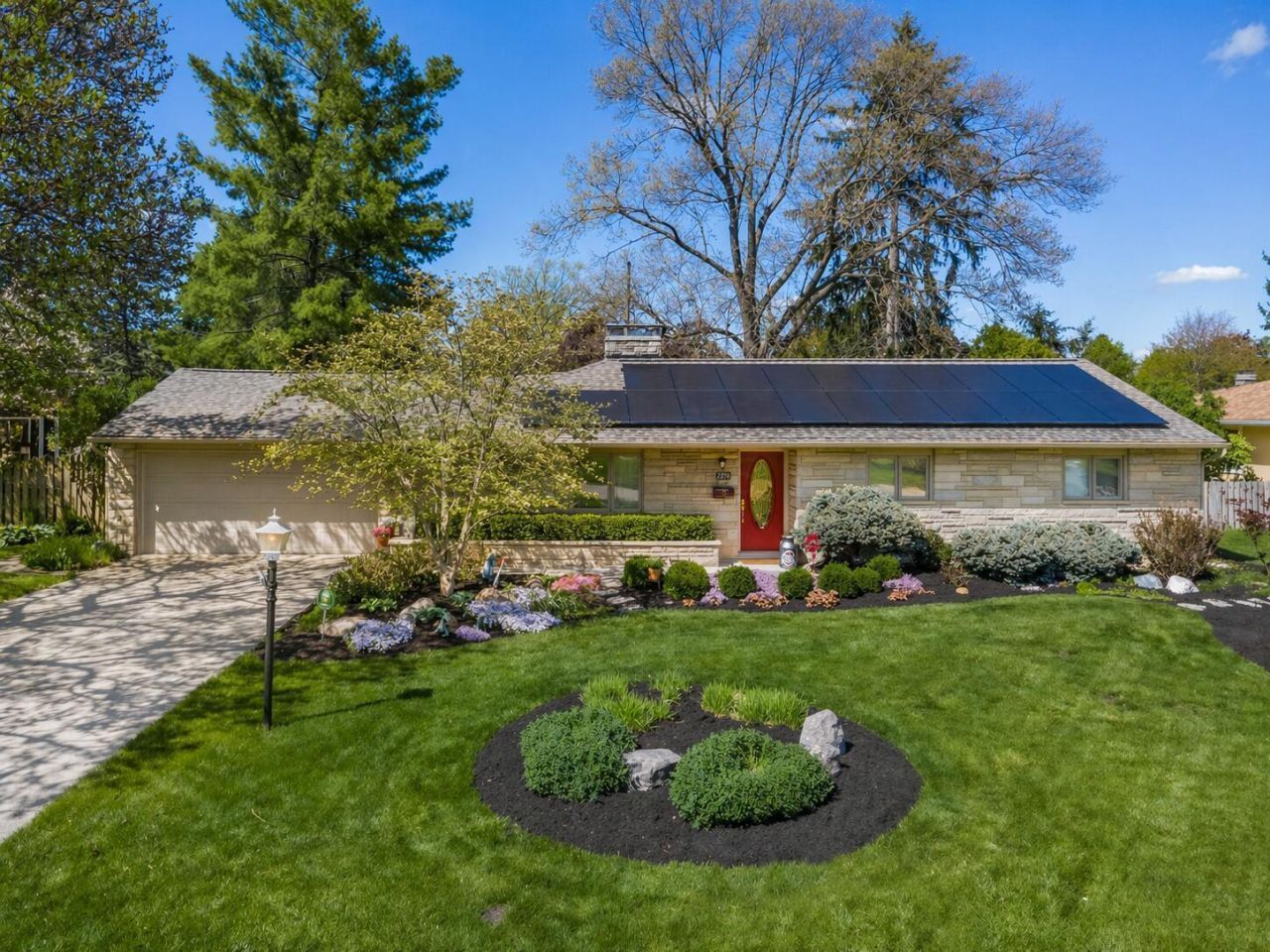 2290 Middlesex Road, Columbus, OH 43220 Main Photo