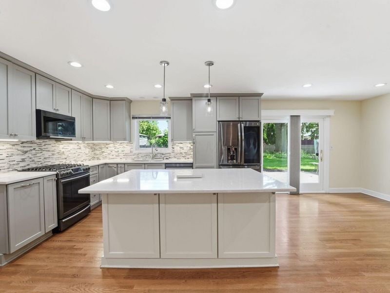 2290 Middlesex Road, Columbus, OH 43220 Photo 7