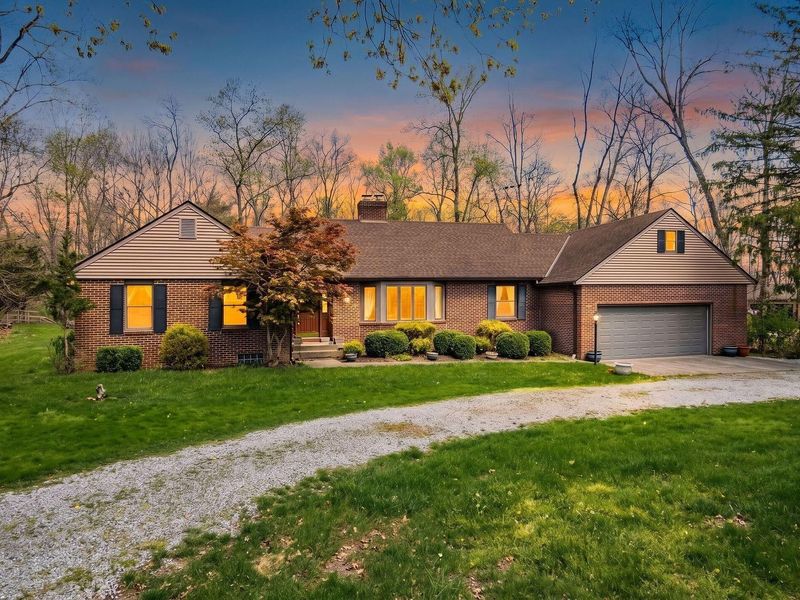 2434 Carriage Road, Powell, OH 43065 Photo 1