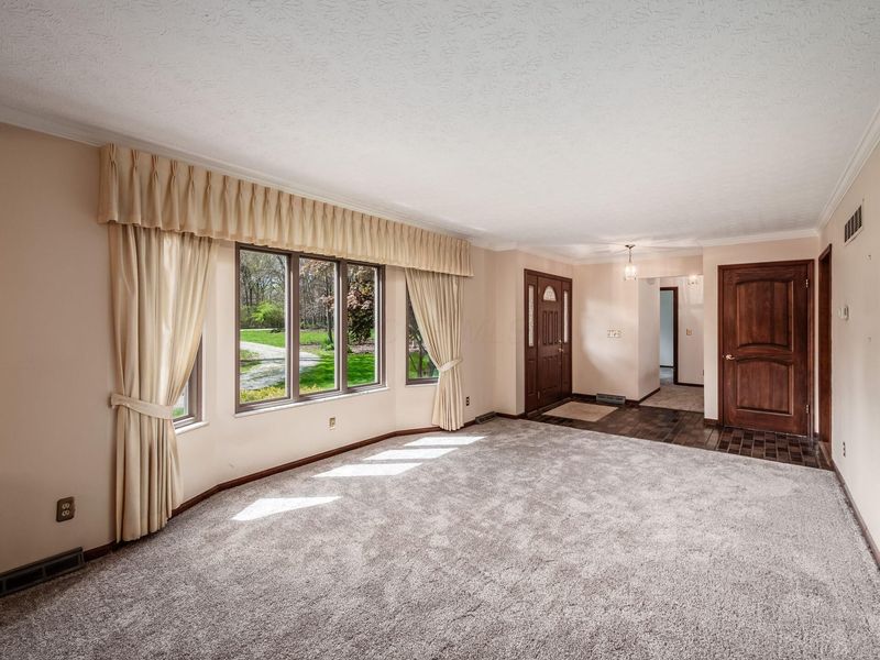 2434 Carriage Road, Powell, OH 43065 Photo 10