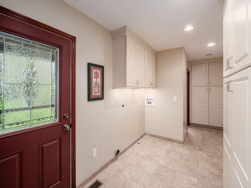 2434 Carriage Road, Powell, OH 43065 Photo 14