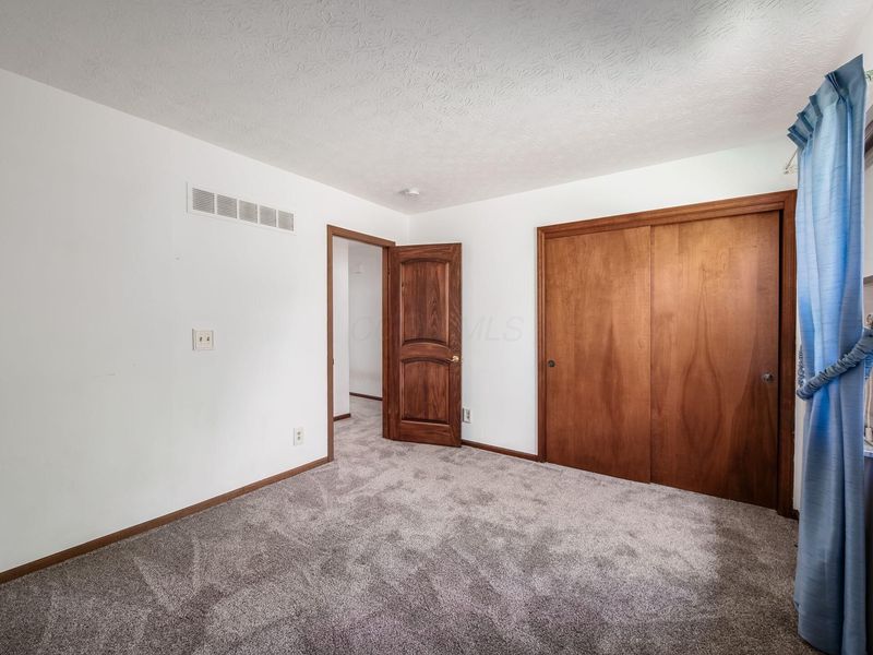 2434 Carriage Road, Powell, OH 43065 Photo 35