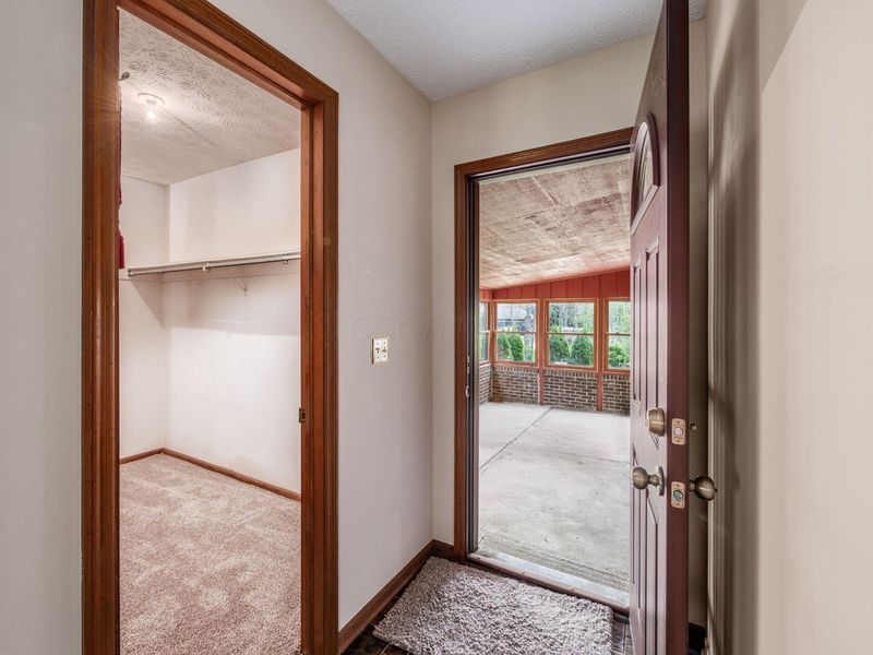 2434 Carriage Road, Powell, OH 43065 Photo 40