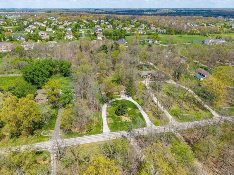 2434 Carriage Road, Powell, OH 43065 Photo 58