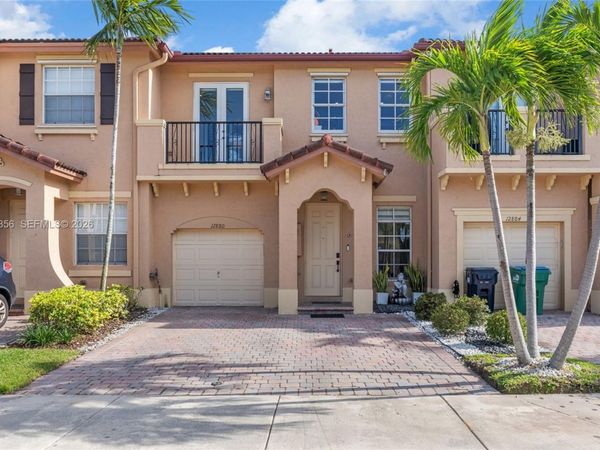 12880 SW 134th Ter , Miami, FL 33186