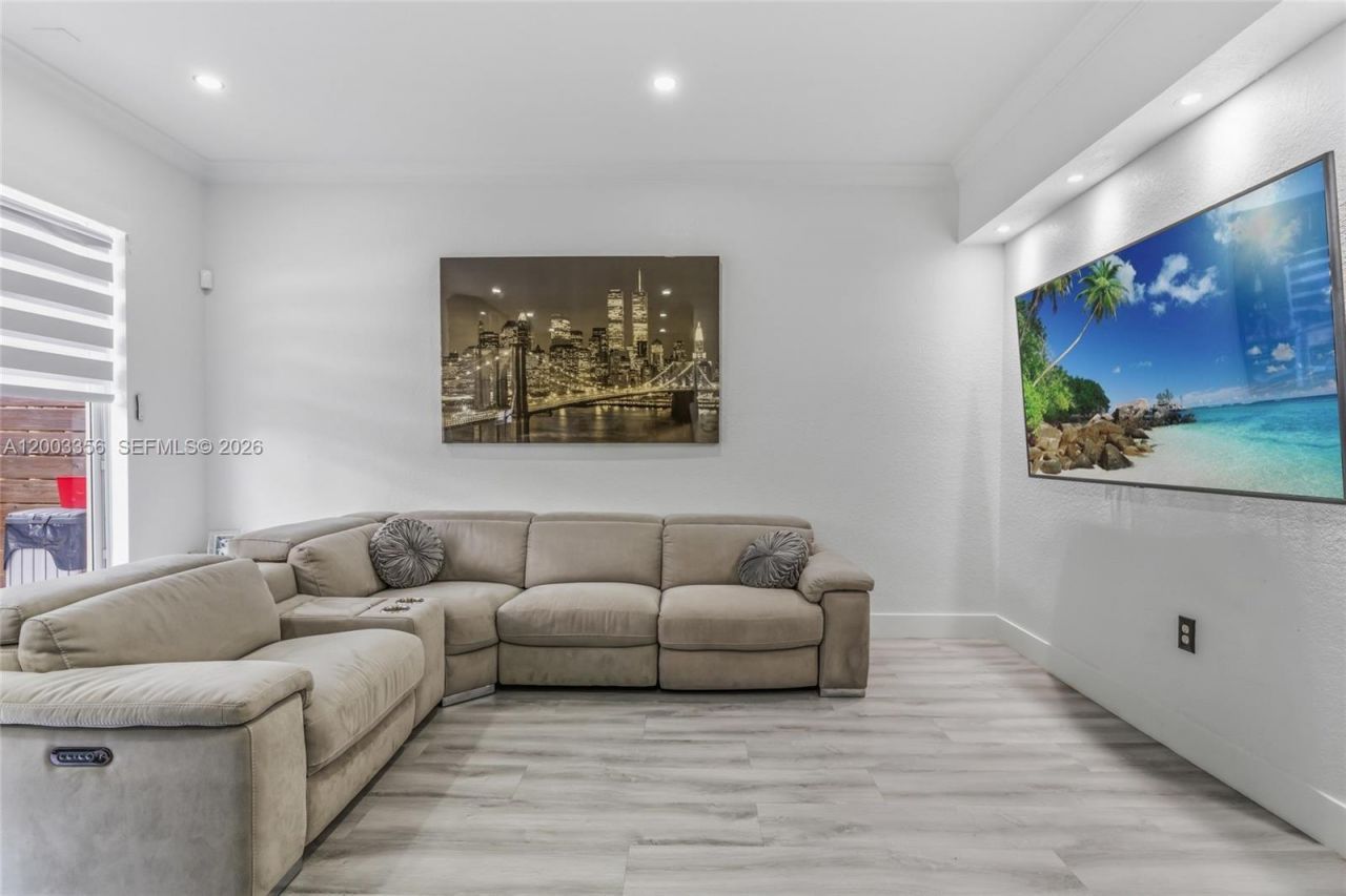 12880 SW 134th Ter , Miami, FL 33186 Photo