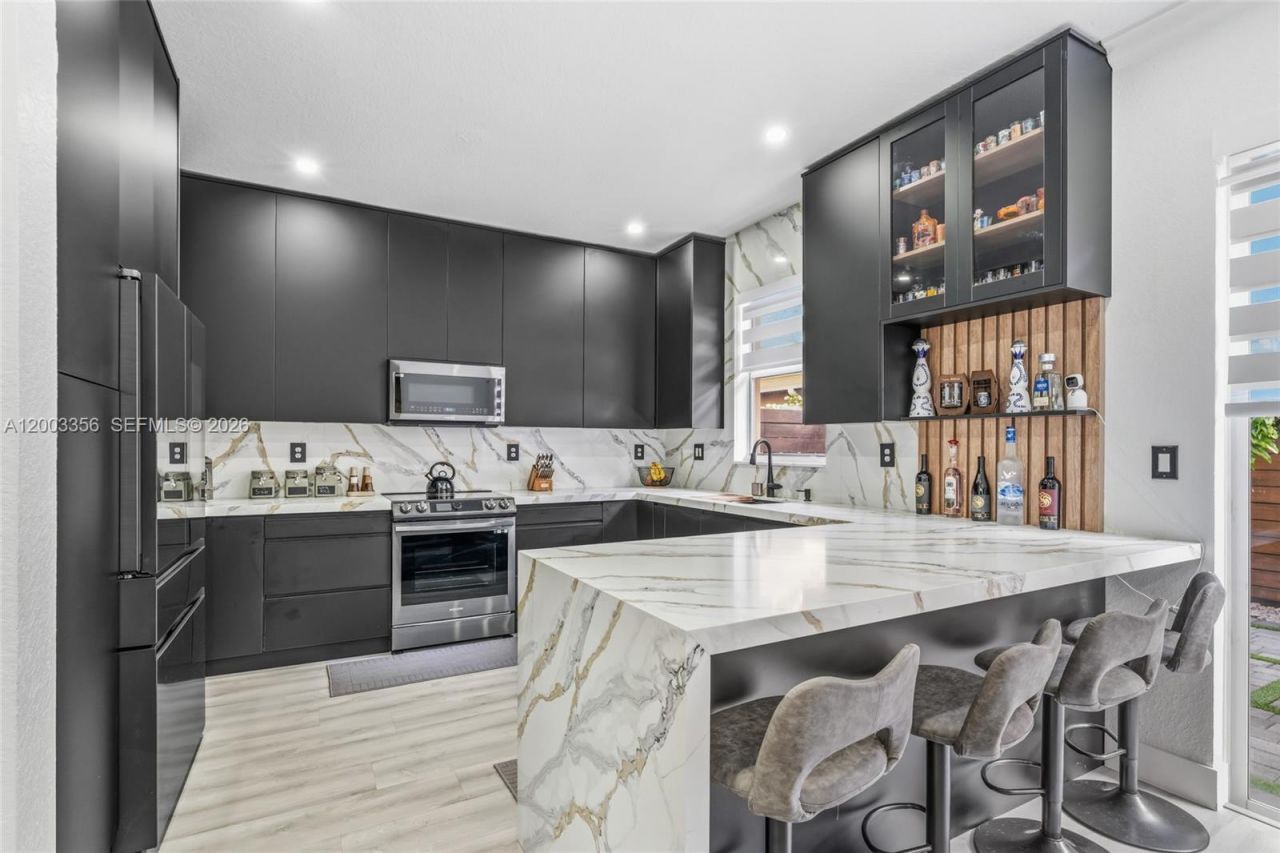 12880 SW 134th Ter , Miami, FL 33186 Photo