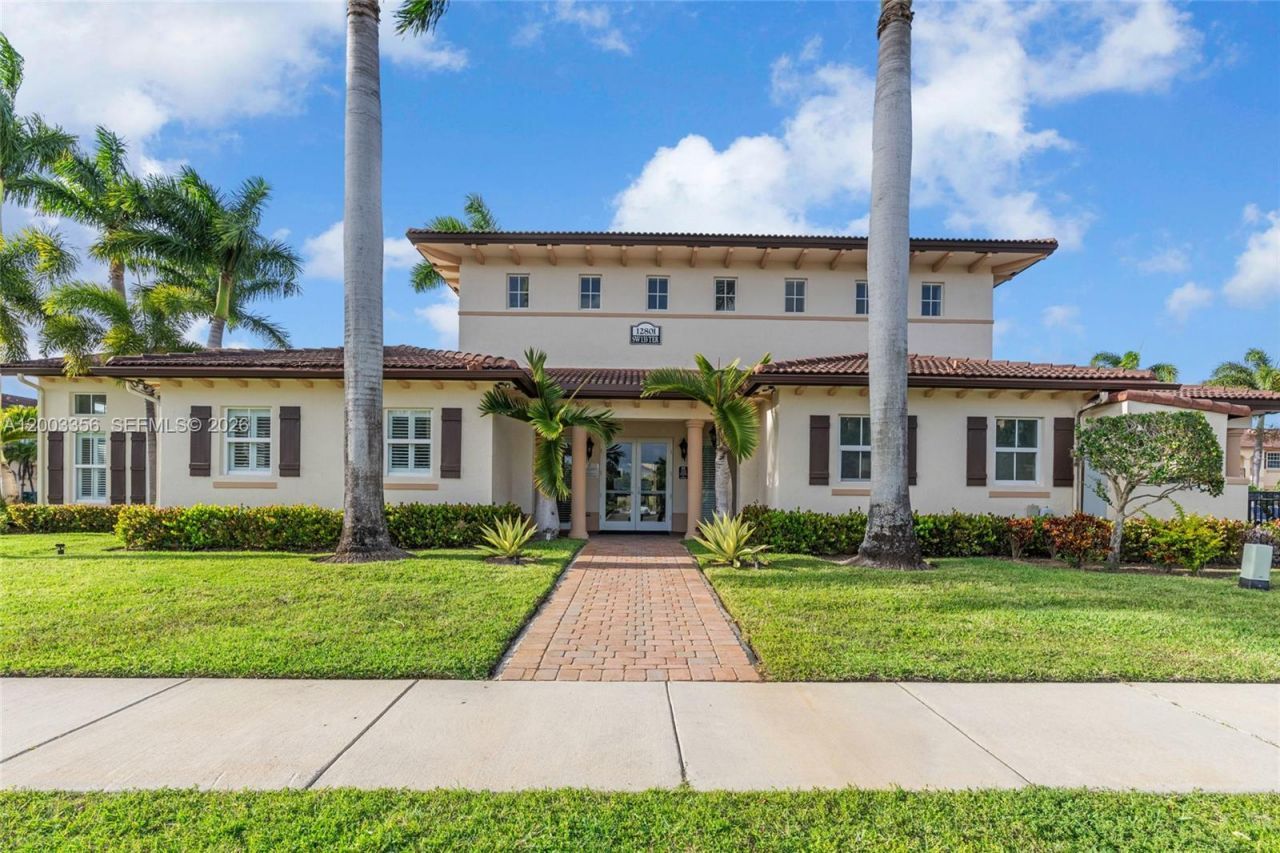 12880 SW 134th Ter , Miami, FL 33186 Photo