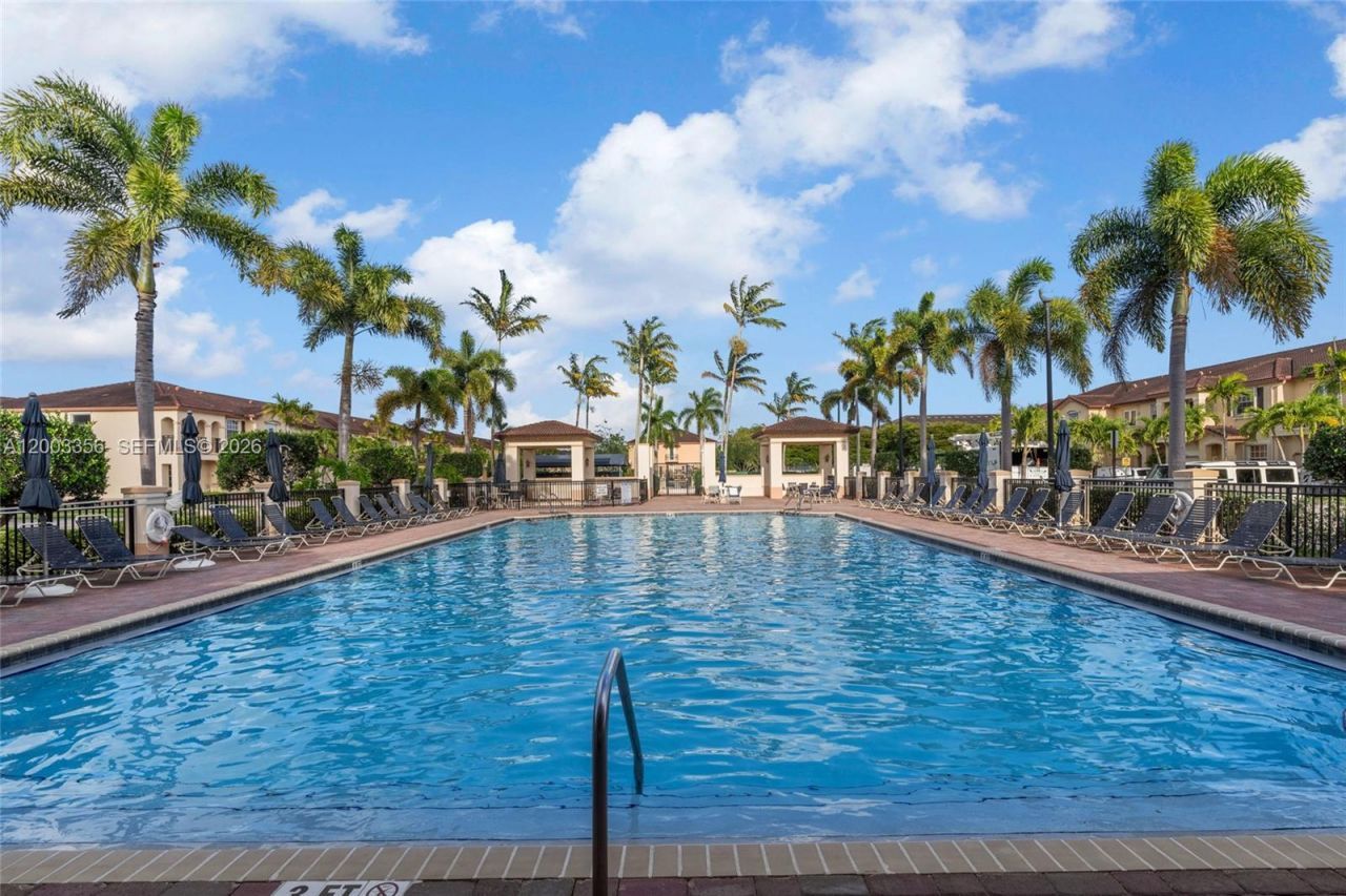 12880 SW 134th Ter , Miami, FL 33186 Photo