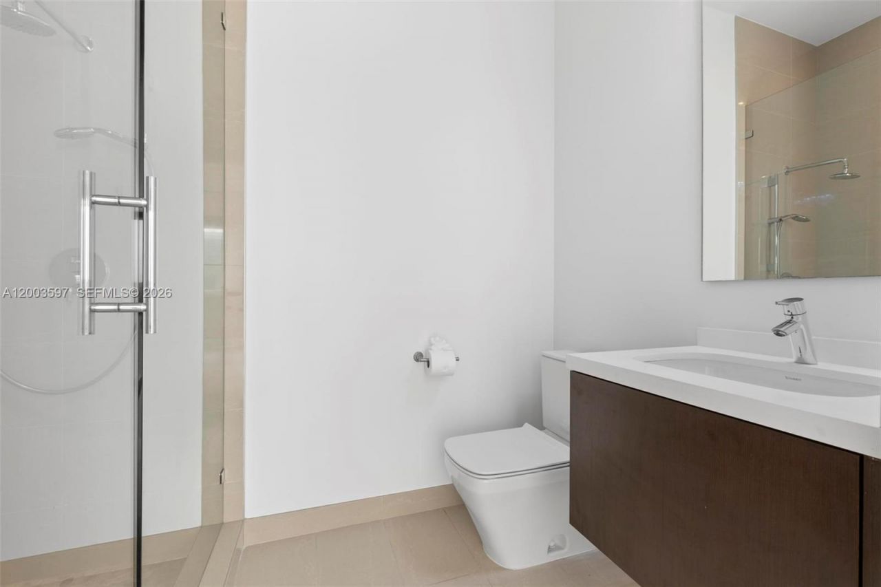 10431 NW 68th Ter , Doral, FL 33178 Photo