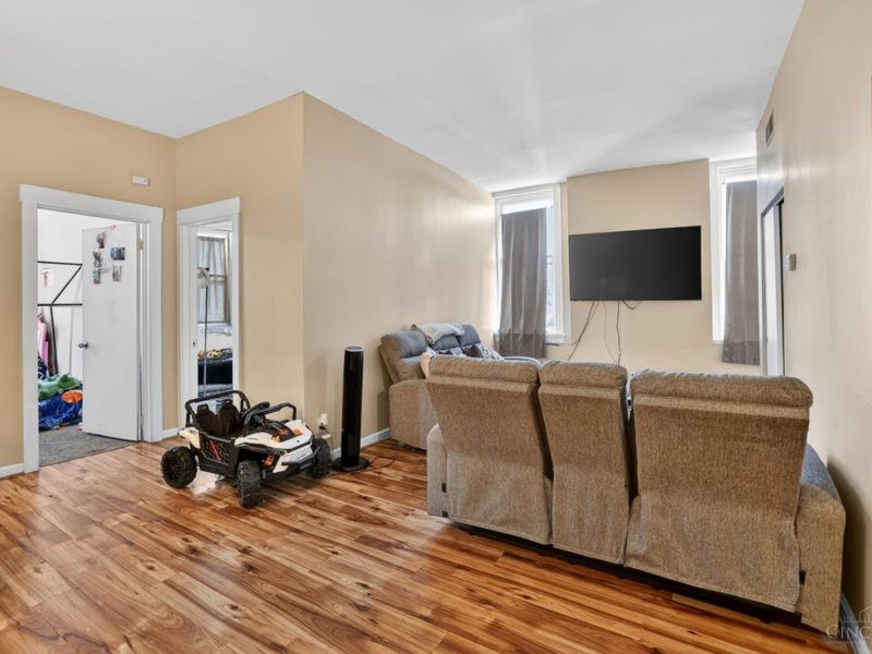 7049 Montgomery Rd., Cincinnati, OH 45236 Photo 57