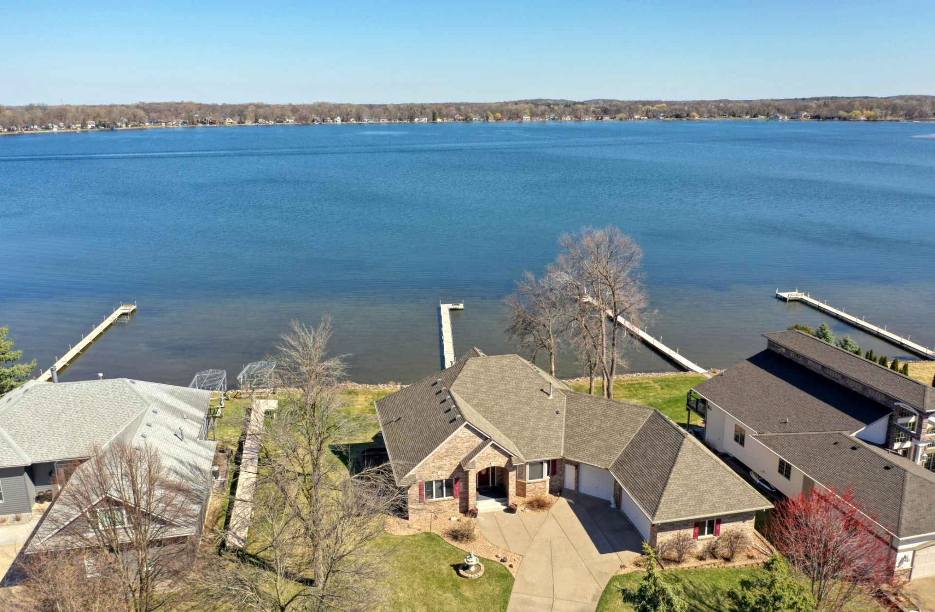 7728 Hilo Lane N, Forest Lake, MN 55025