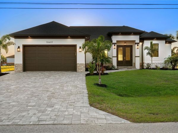 10401 SUNDAY DRIVE , PORT CHARLOTTE, FL 33981