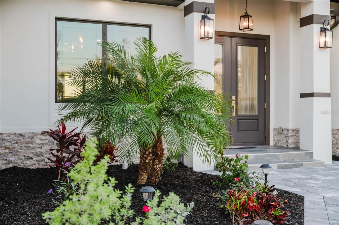 10401 Sunday Drive , Port Charlotte, FL 33981 Photo