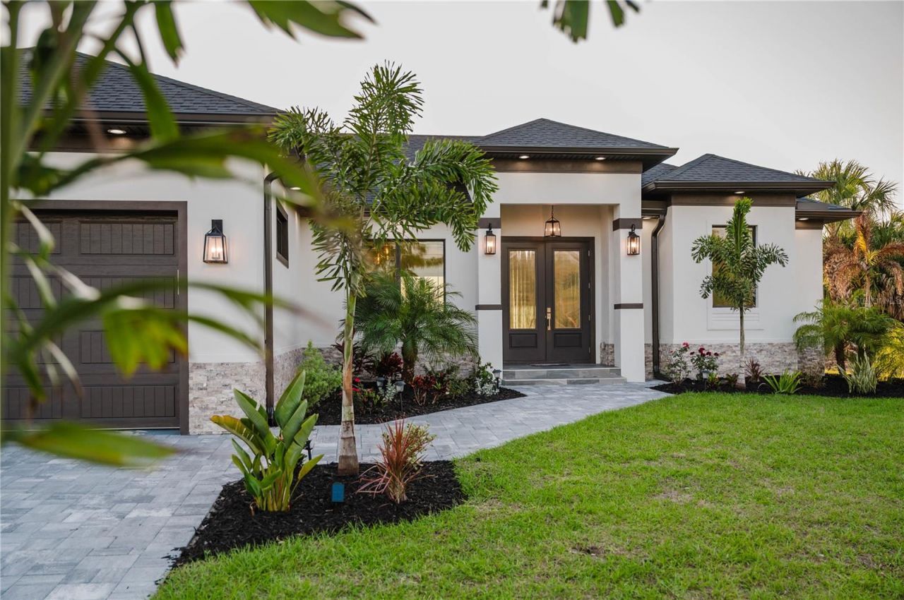 10401 Sunday Drive , Port Charlotte, FL 33981 Photo