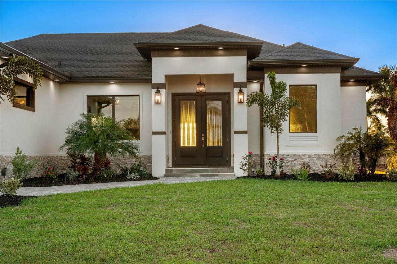 10401 Sunday Drive , Port Charlotte, FL 33981 Photo