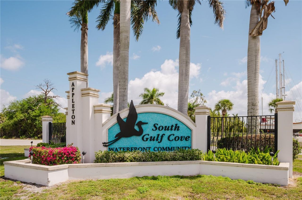 10401 Sunday Drive , Port Charlotte, FL 33981 Photo