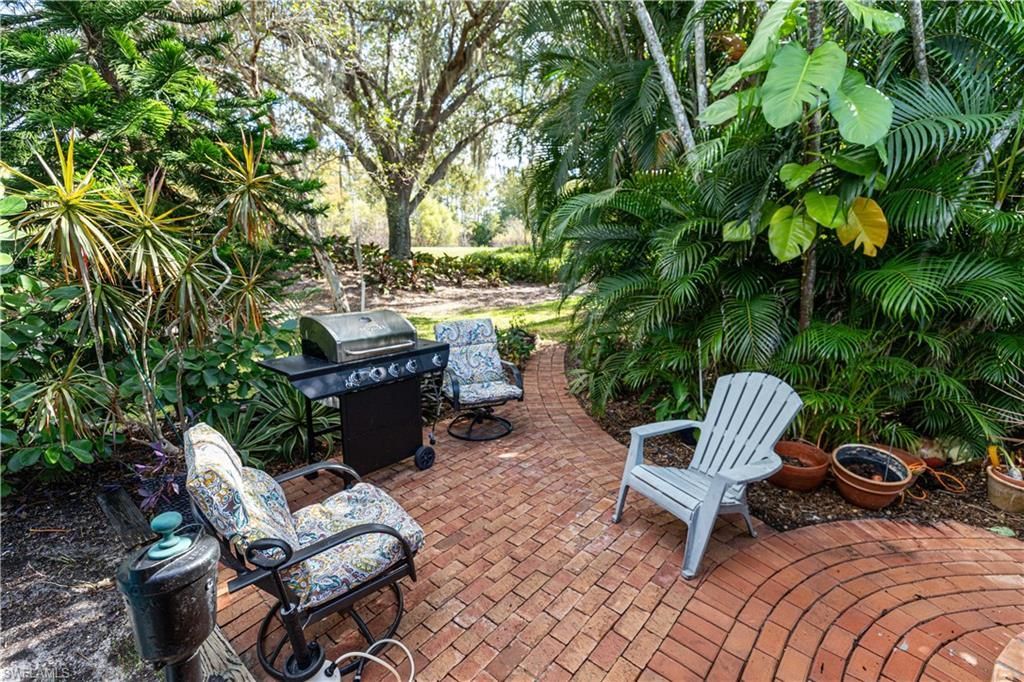 9411 Old Hickory Cir , Fort Myers, FL 33912 Photo