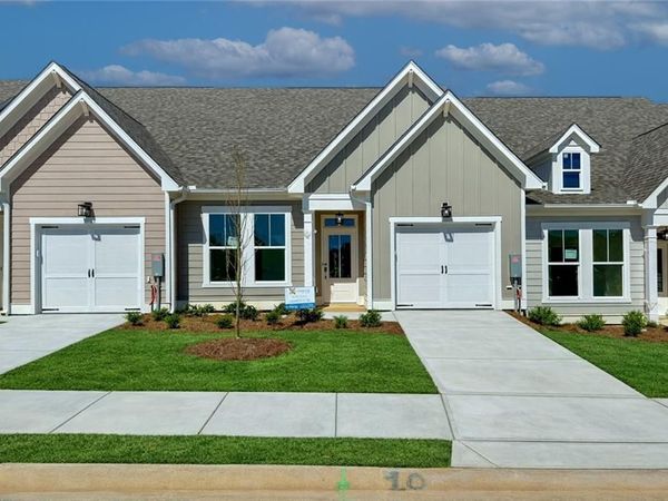 26 Harmony Circle , Cartersville, GA 30120