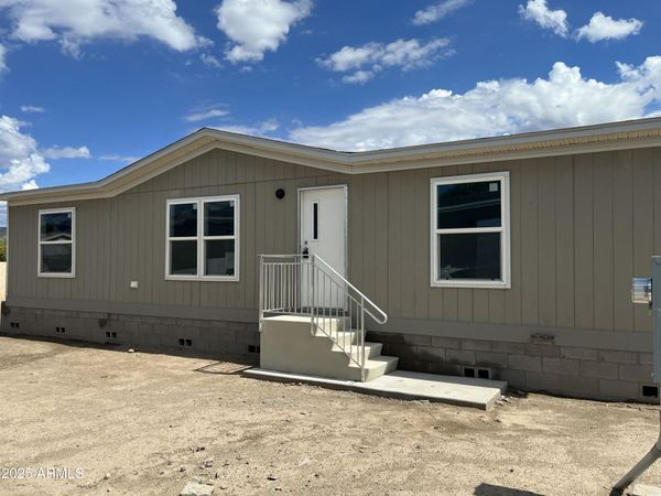 19500 E GREGORY Street, Unit 16, Black Canyon City, AZ 85324