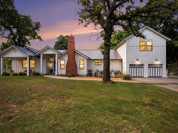 2576 NE 10th Street, Blanchard, OK 73010