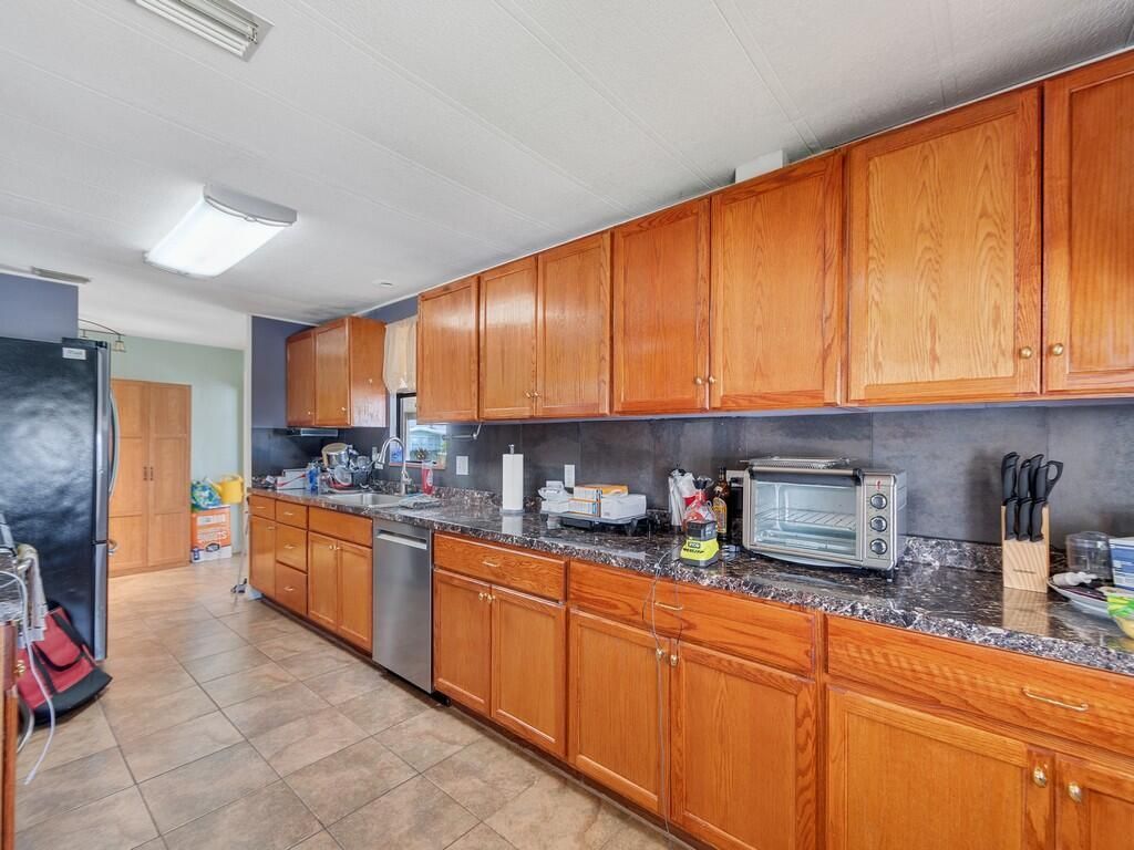 225 NE Forrest Court, Jensen Beach, FL 34957 Photo