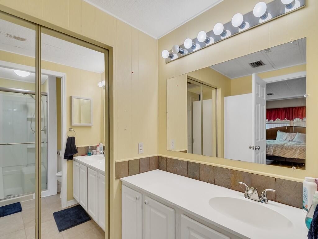 225 NE Forrest Court, Jensen Beach, FL 34957 Photo