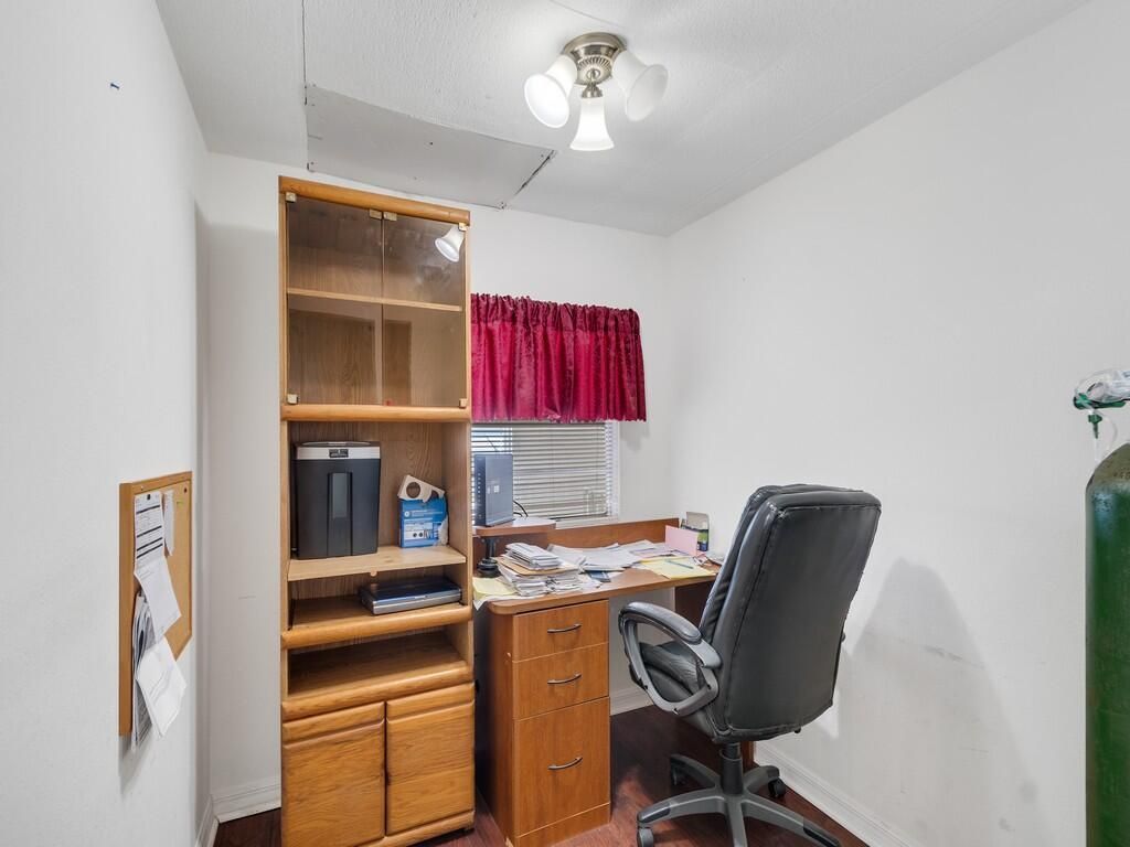 225 NE Forrest Court, Jensen Beach, FL 34957 Photo