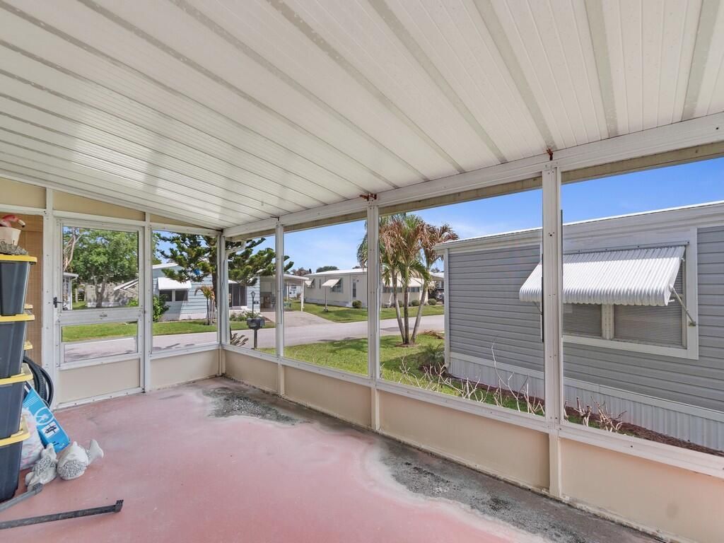 225 NE Forrest Court, Jensen Beach, FL 34957 Photo