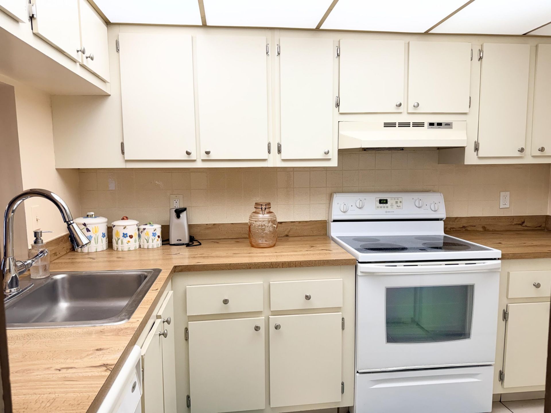 10059 Winding Lake Road, Unit 103, Sunrise, FL 33351 Photo