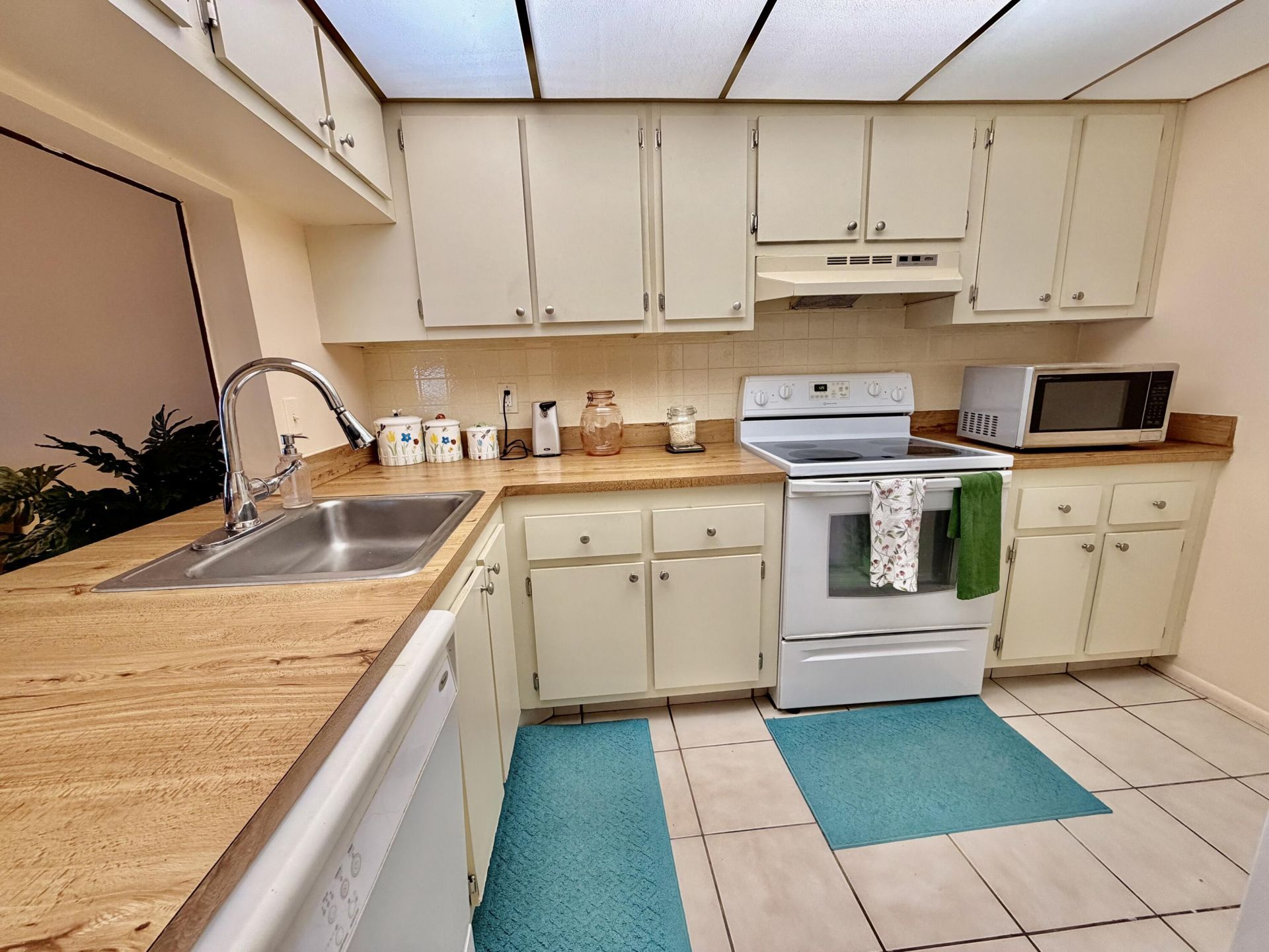 10059 Winding Lake Road, Unit 103, Sunrise, FL 33351 Photo