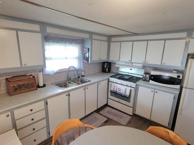 999 N Buck Road, Unit 92, Marblehead, OH 43440 Photo 7