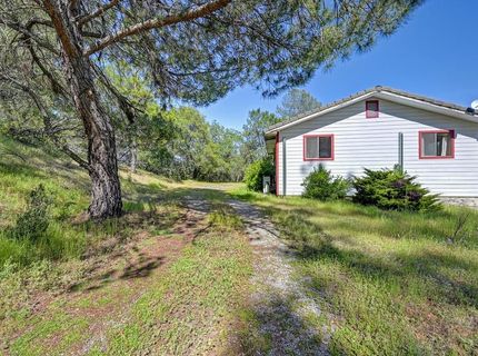 4751 Meadowview Acres Rd, Cool, CA 95614 Photo