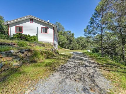 4751 Meadowview Acres Rd, Cool, CA 95614 Photo