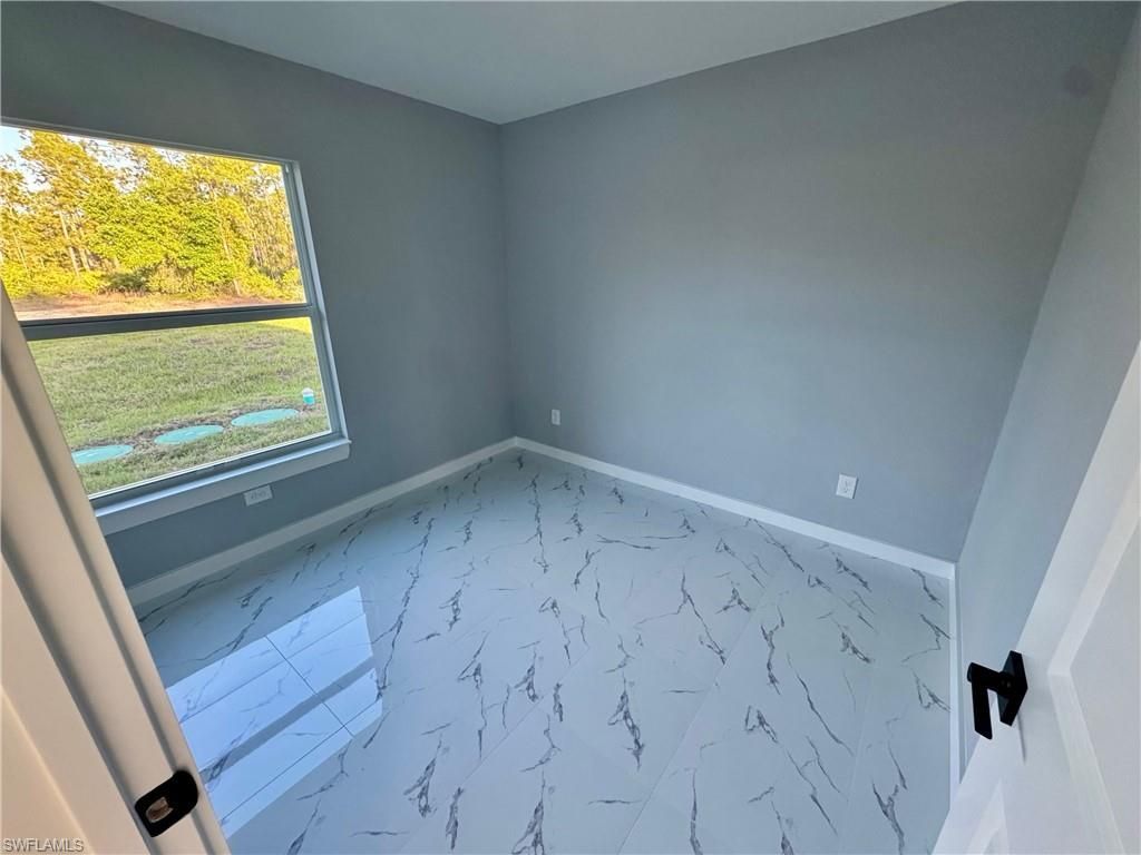 2305 Grant Ave , Alva, FL 33920 Photo