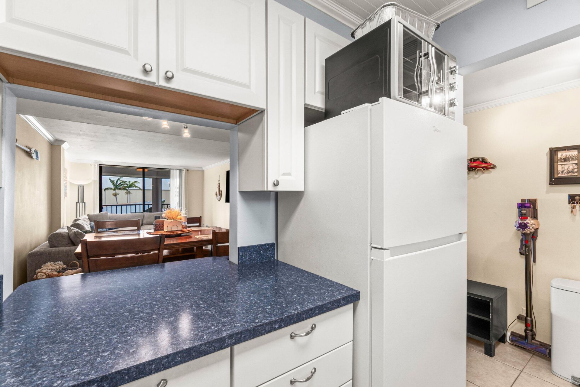 890 N Federal Highway, Unit 311, Lake Worth Beach, FL 33460 Photo