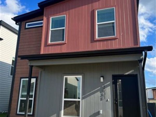 1031 Boardwalk Avenue , Bentonville, AR 72713