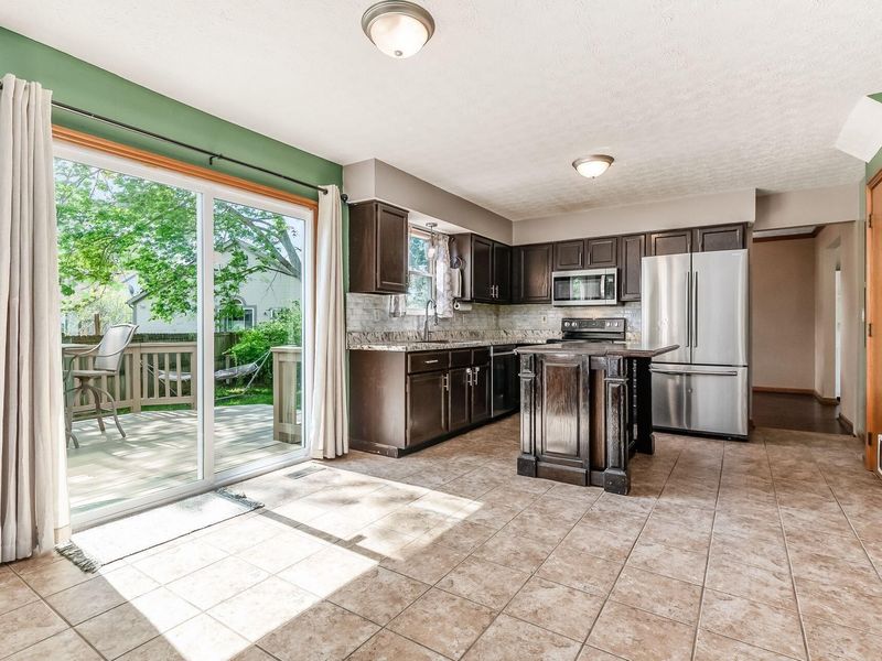 8671 Cadet Drive N, Galloway, OH 43119 Photo 13