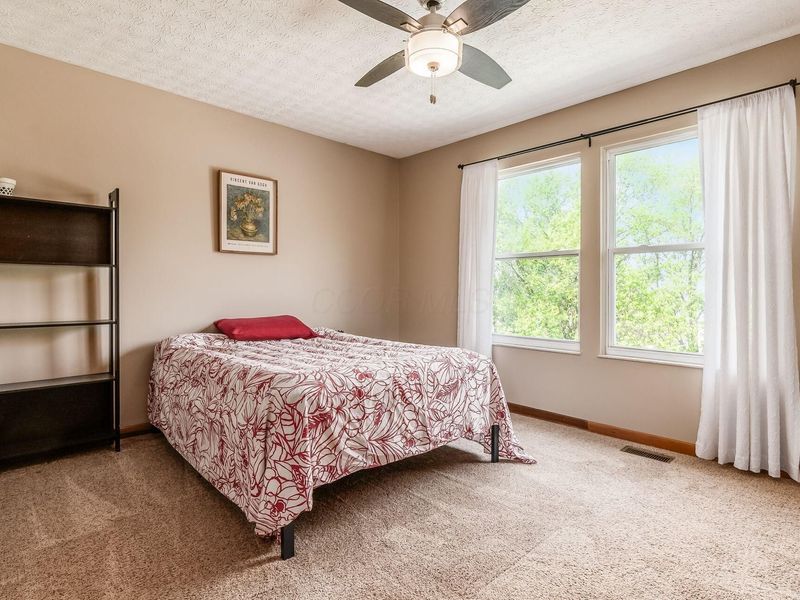 8671 Cadet Drive N, Galloway, OH 43119 Photo 21