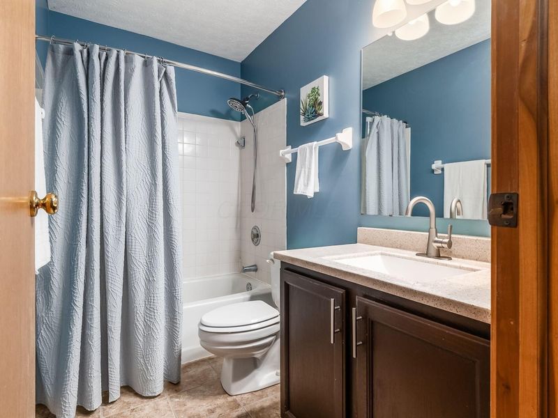 8671 Cadet Drive N, Galloway, OH 43119 Photo 25