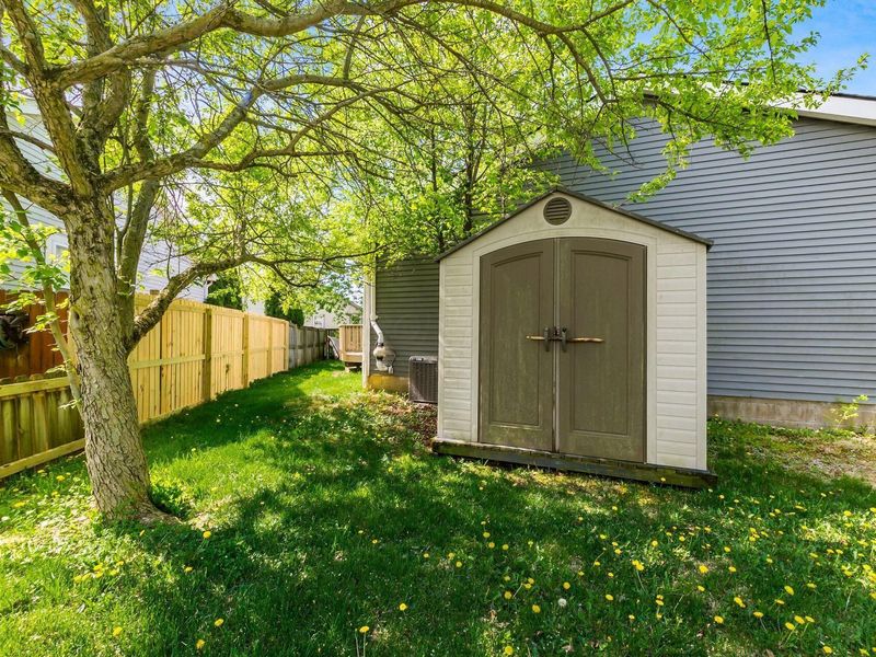 8671 Cadet Drive N, Galloway, OH 43119 Photo 35